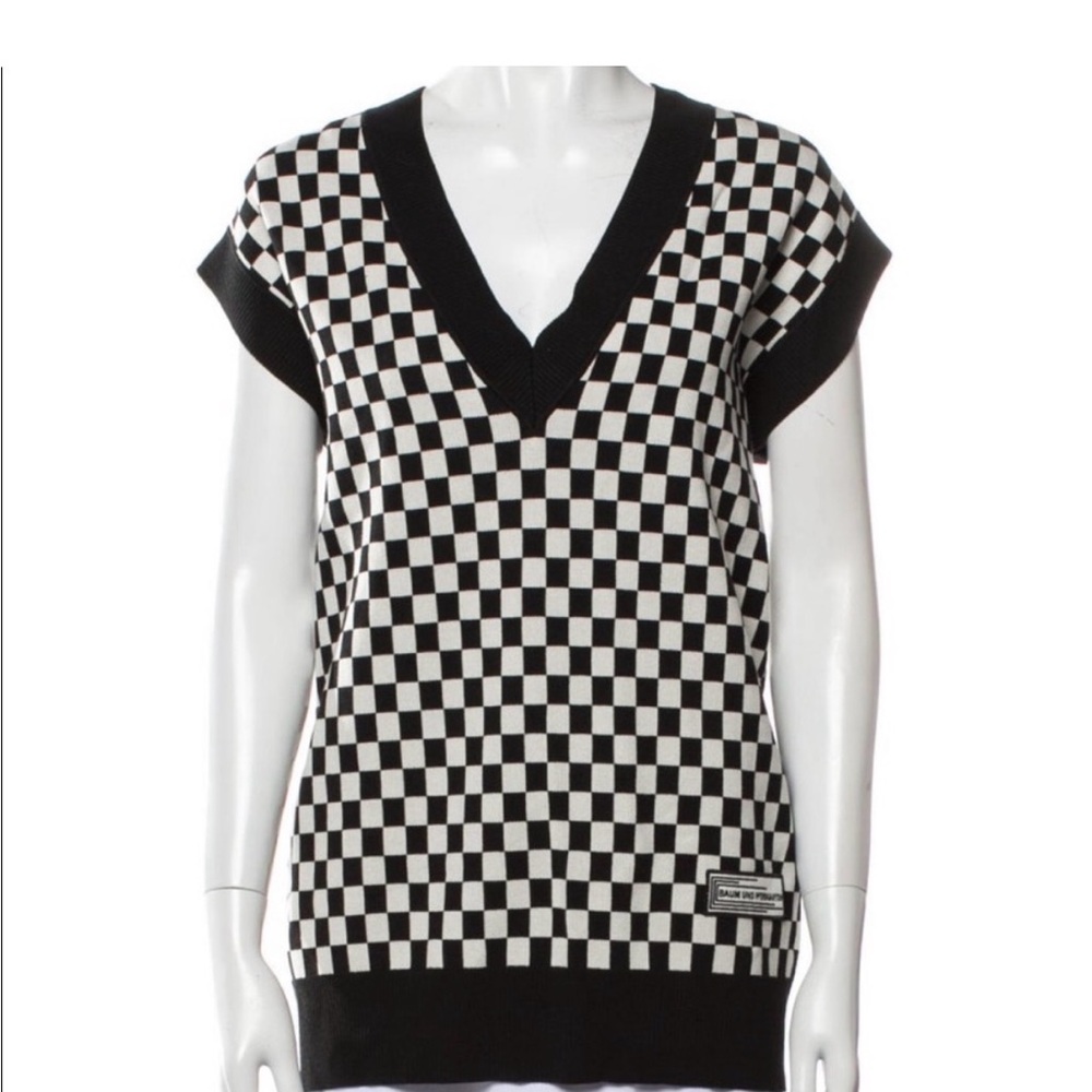 Baum Und Pferdgarten Black and White Checkered Sweater Vest